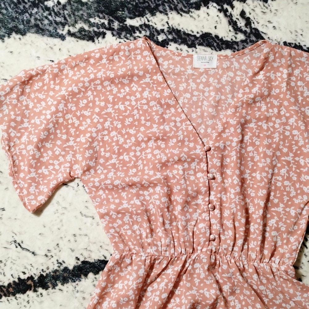 Pink floral flowy sleeves top